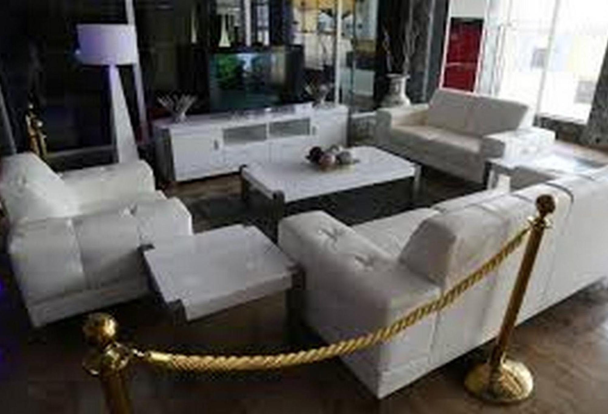 Room In Lodge - Hampton Towers Spa أسابا المظهر الخارجي الصورة